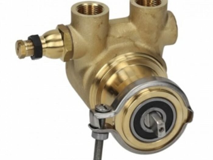 ΑΝΤΛΙΑ FLUI O TECH ΜΠΡΟΥΤΖΙΝΗ 400Lit/h με BY-PASS PA-404